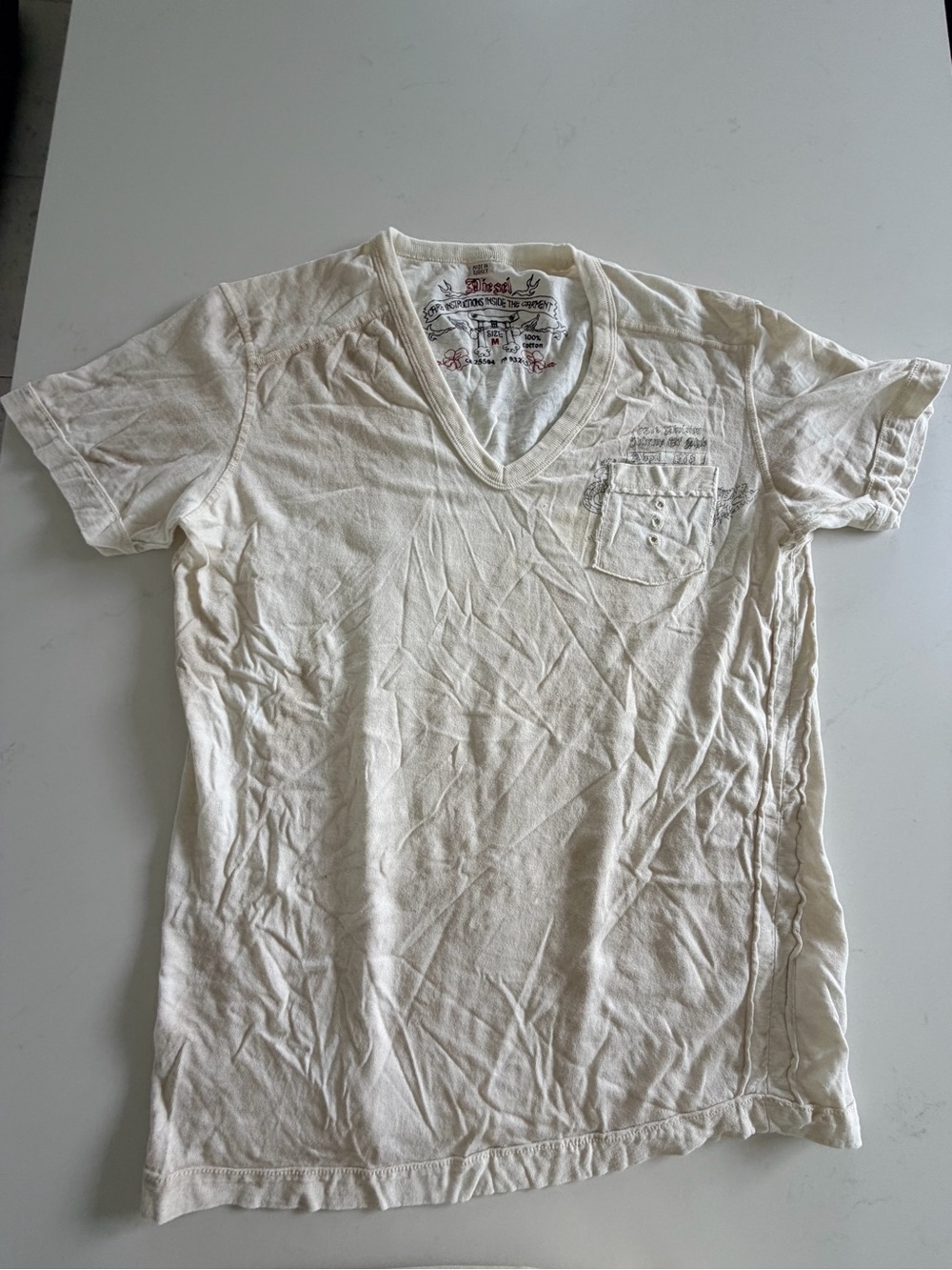 Y2K Diesel Men's Distressed V-Neck Pocket T-Shirt in Off-White
